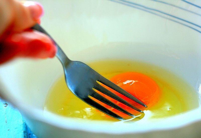 Яйцо в чашке